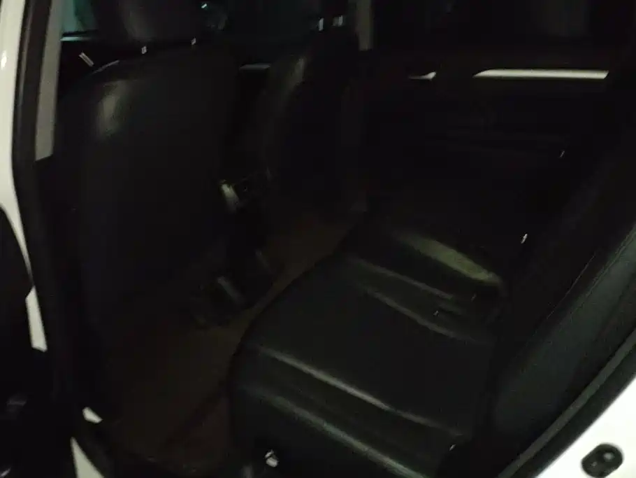 Toyota Highlander 2016 — фото 11