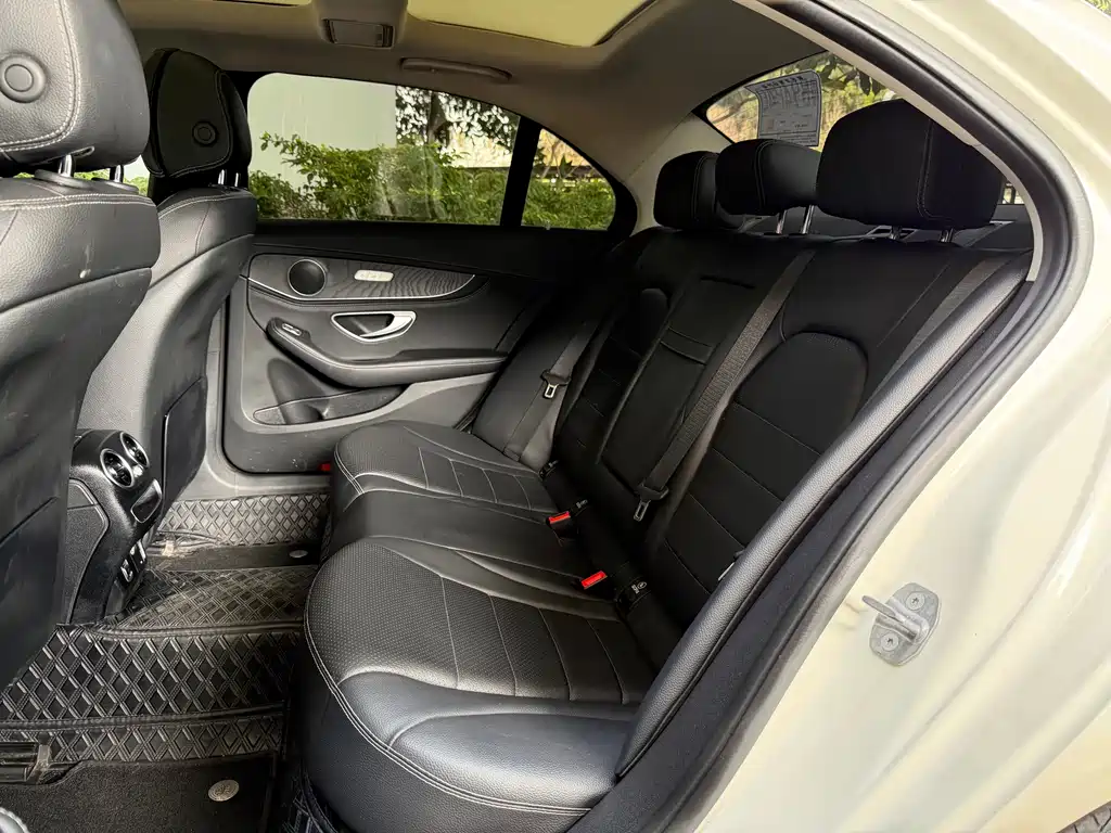Mercedes-Benz C-Class 2020 — фото 11