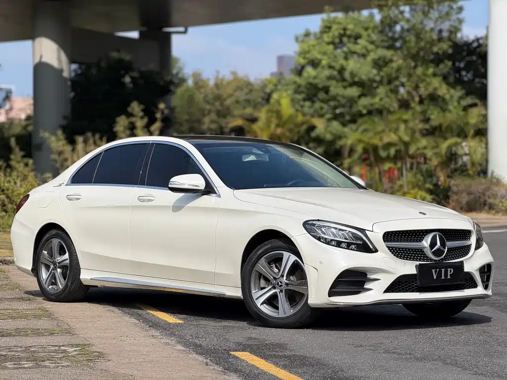 Mercedes-Benz C-Class 2020 — фото 15