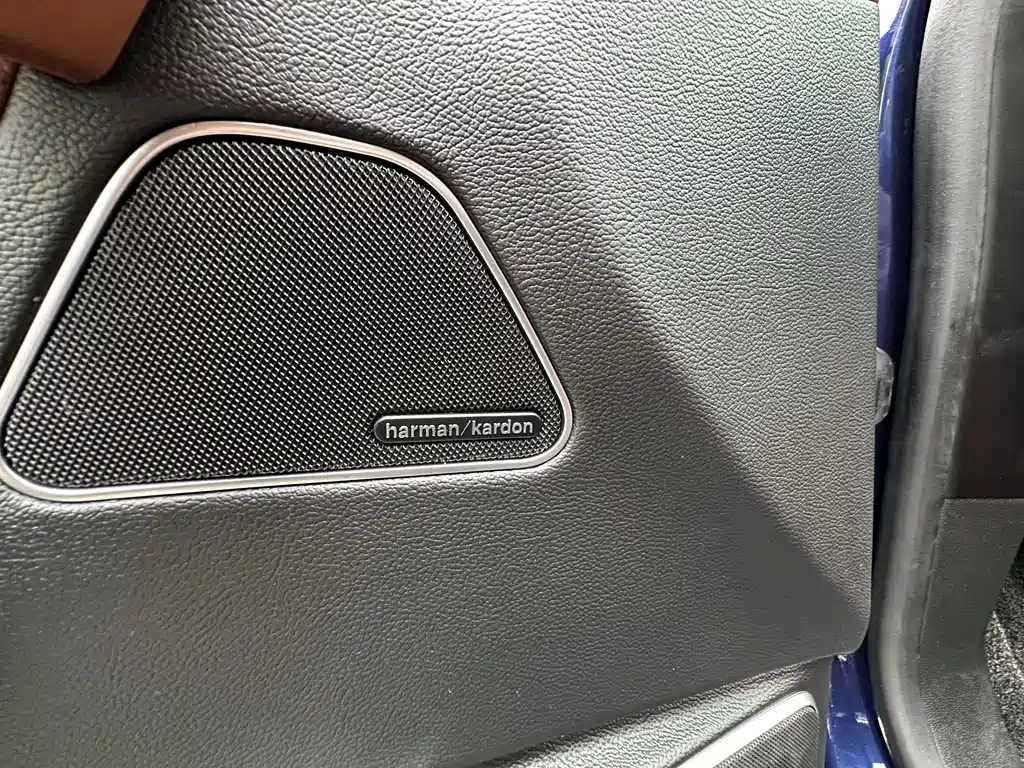 Maserati Levante 2016 — фото 14