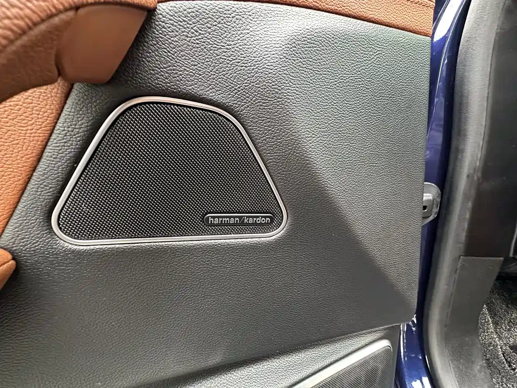 Maserati Levante 2016 — фото 19