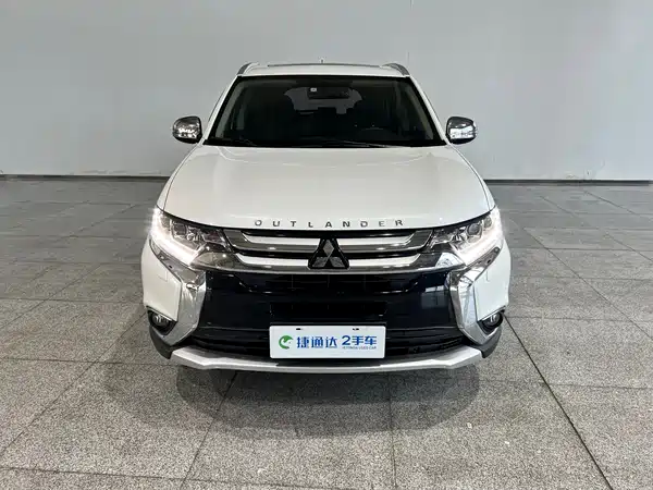 Mitsubishi Outlander 2017