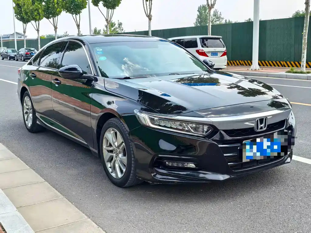 Honda Accord 2019 — фото 3