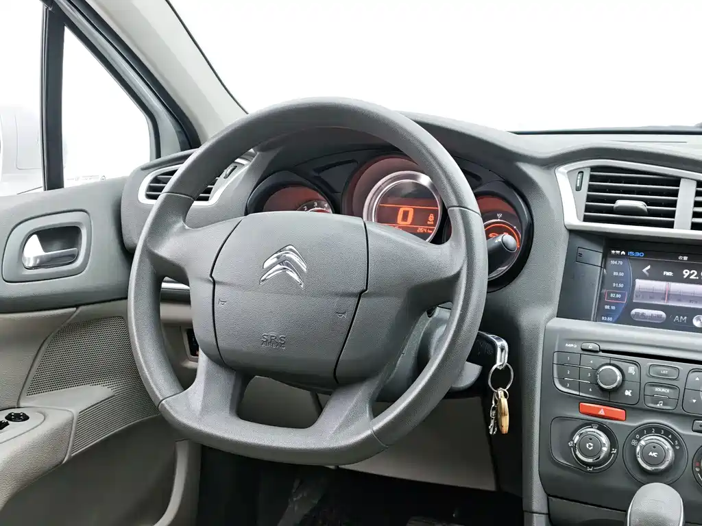 Citroen C4L 2014 — фото 13