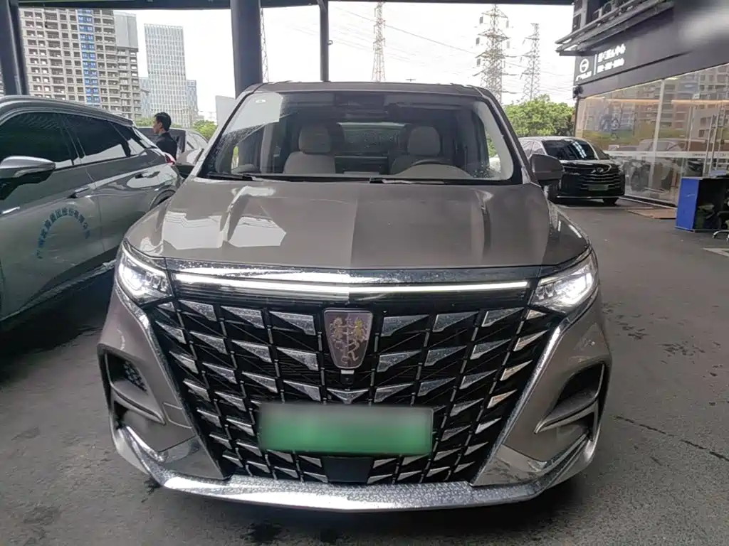 Roewe iMAX8 New Energy 2025 — фото 3