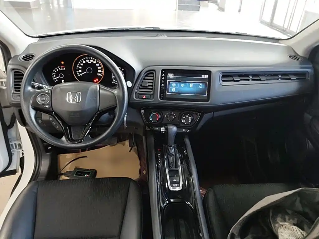 Honda Vezel 2022 — фото 10