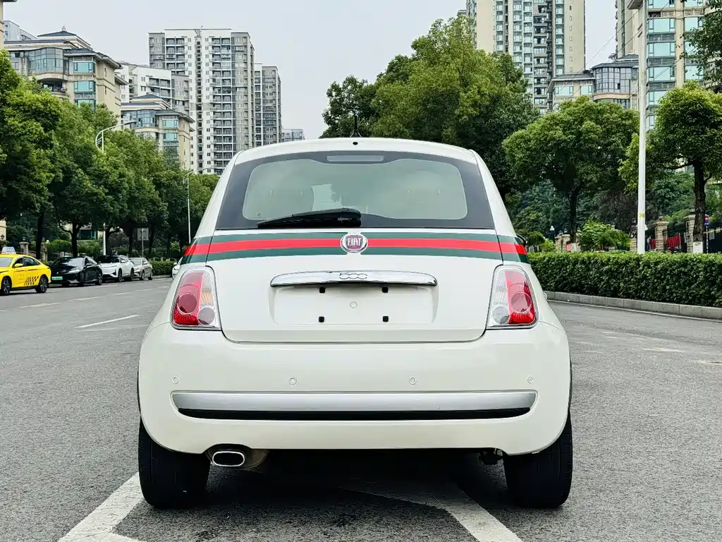 Fiat 500 2012 — фото 18