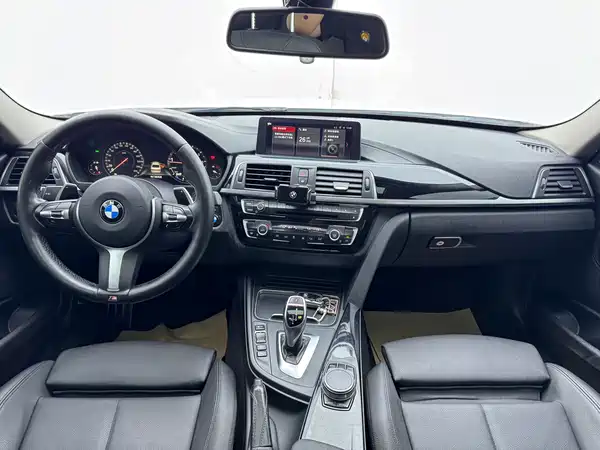 BMW 3 Series 2018