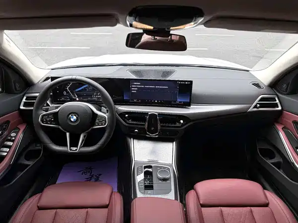 BMW 3 Series 2025