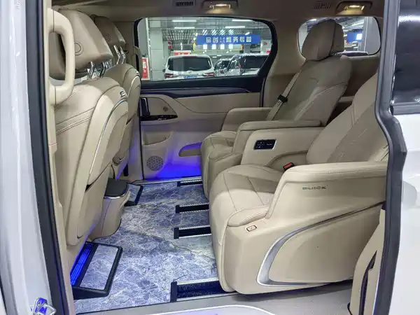 Buick GL8 New Energy 2025