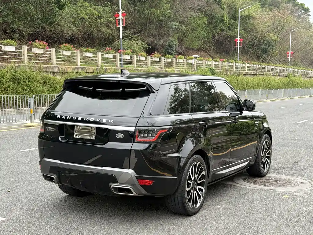 Land Rover Sport 2019 — фото 7