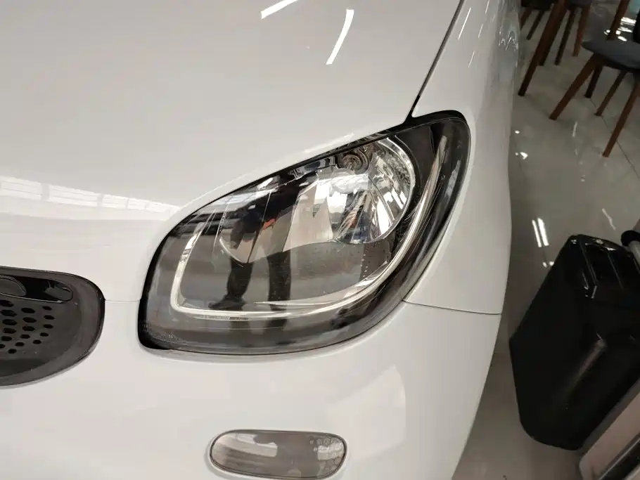 smart fortwo 2016 — фото 5