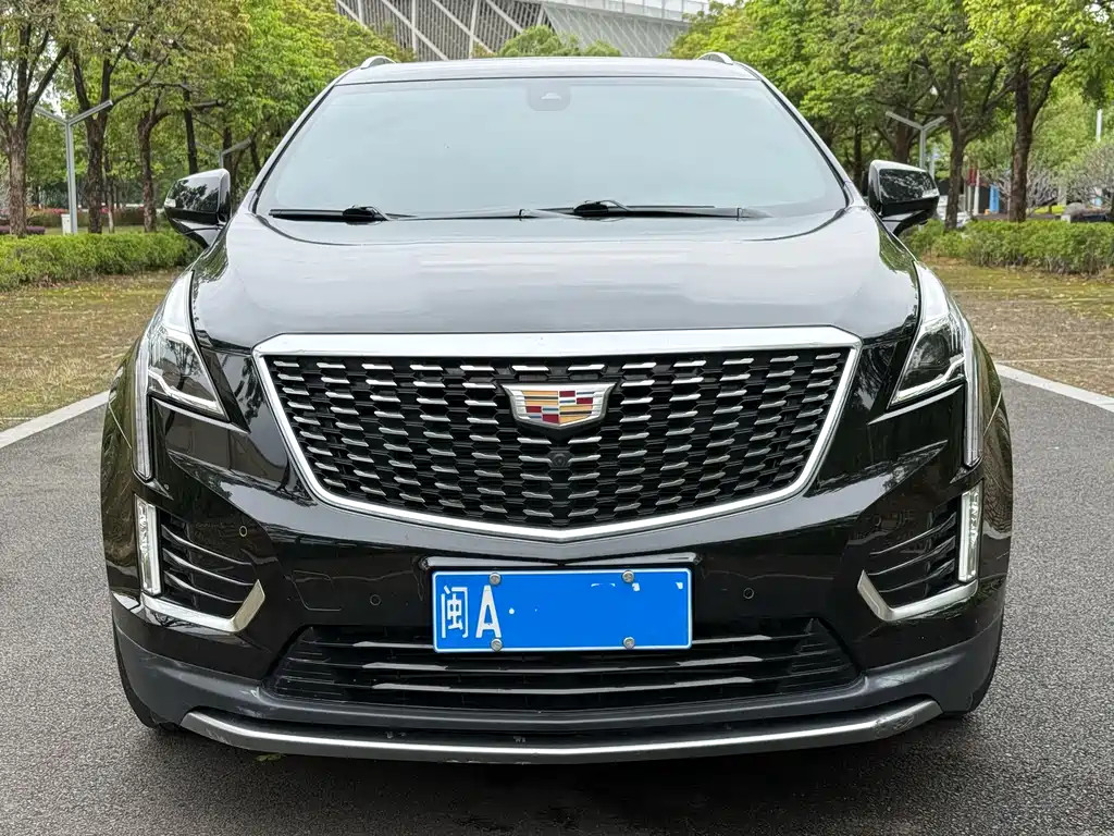 Cadillac XT5 2021 — фото 2
