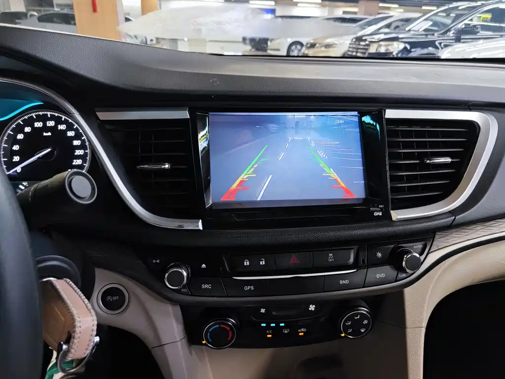 Buick Excelle GT 2016 — фото 13