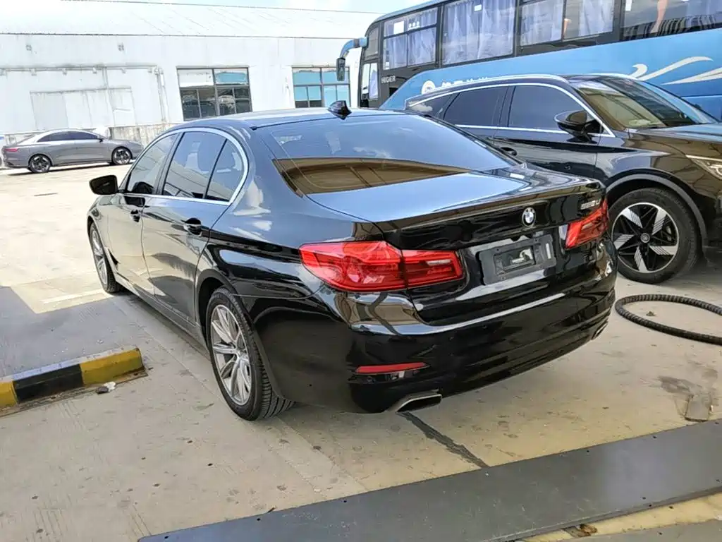 BMW 5 Series 2017