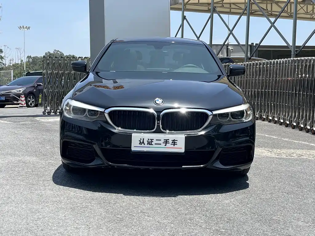 BMW 5 Series 2020 — фото 2