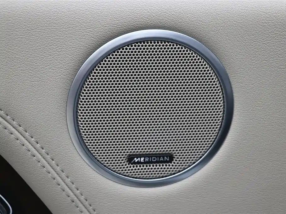 Land Rover Range Rover 2021 — фото 12