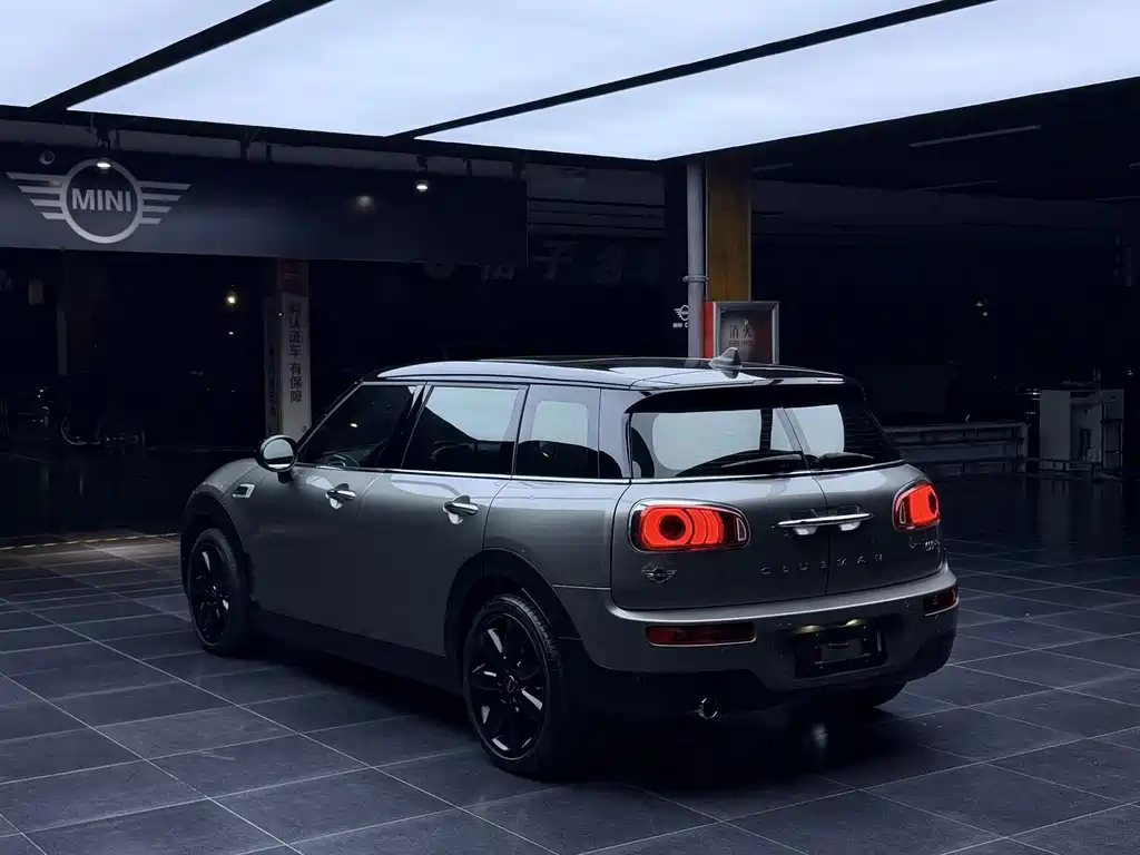 MINI Clubman 2016 — фото 8