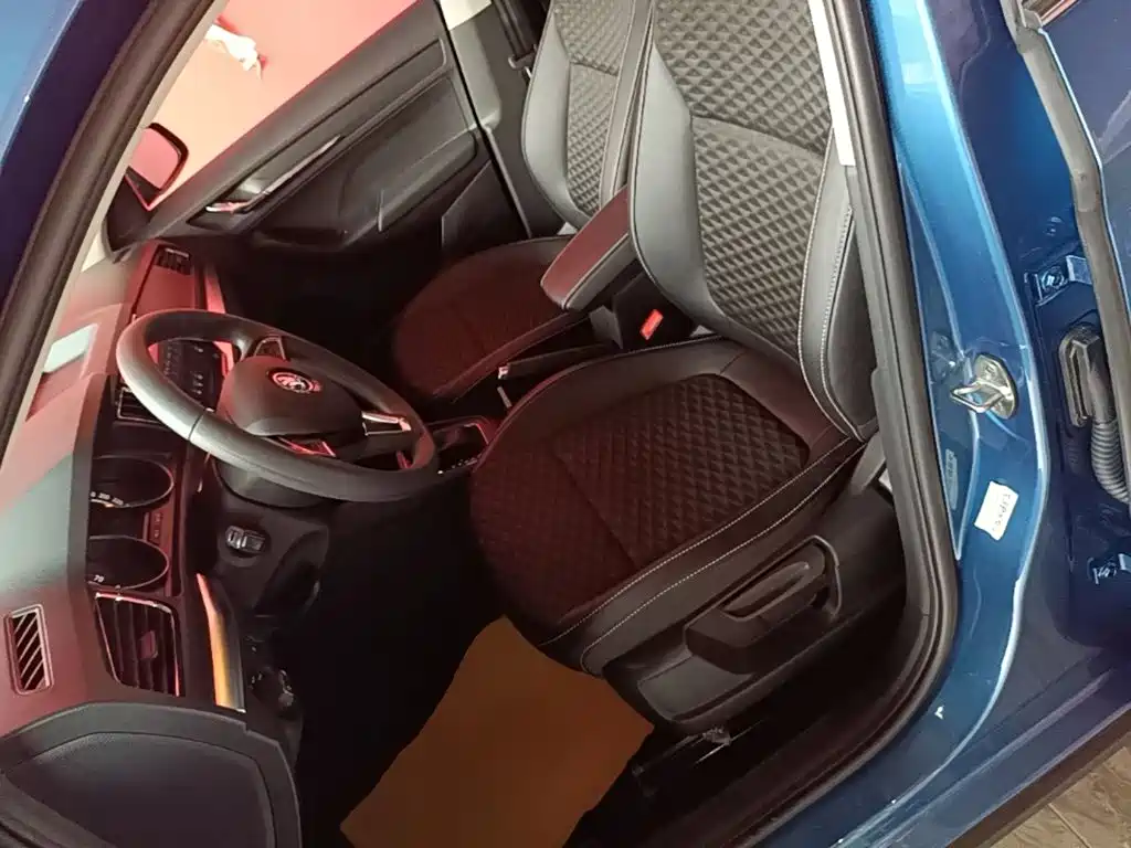 Skoda Kamiq 2020 — фото 15