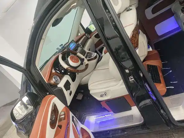 Mercedes-Benz Vito 2021