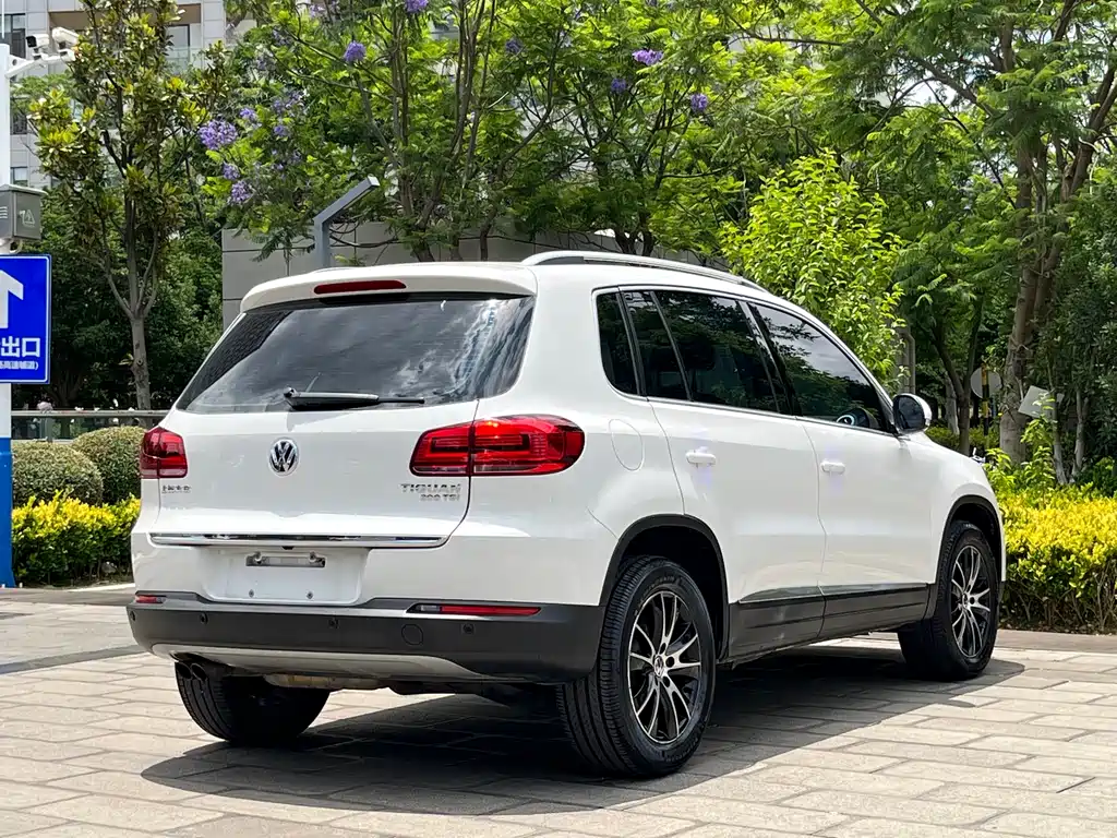 Volkswagen Tiguan 2016 — фото 7