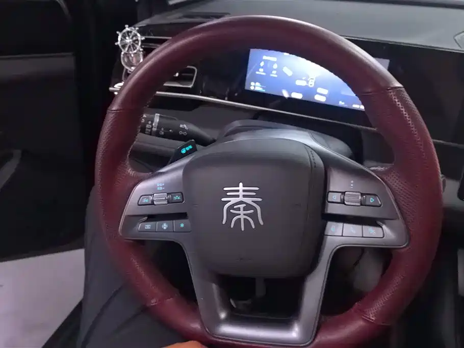 BYD Qin L 2025 — фото 15