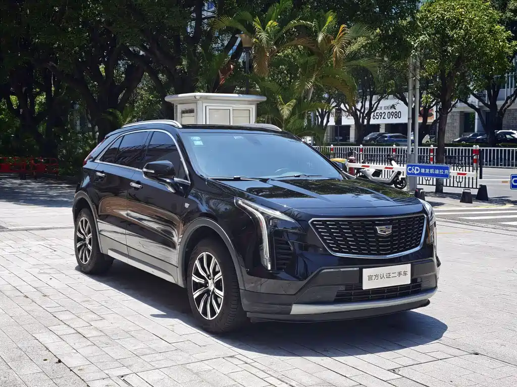 Cadillac XT4 2019 — фото 3