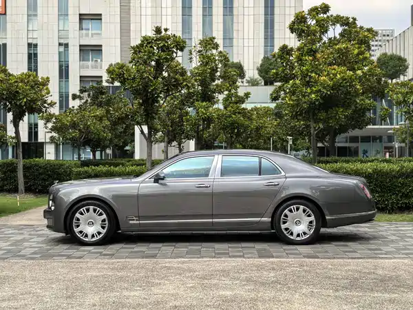 Bentley Mulsanne 2015