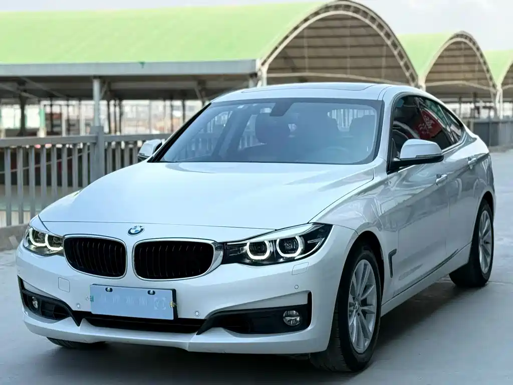 BMW 3 Series GT 2017 — фото 1