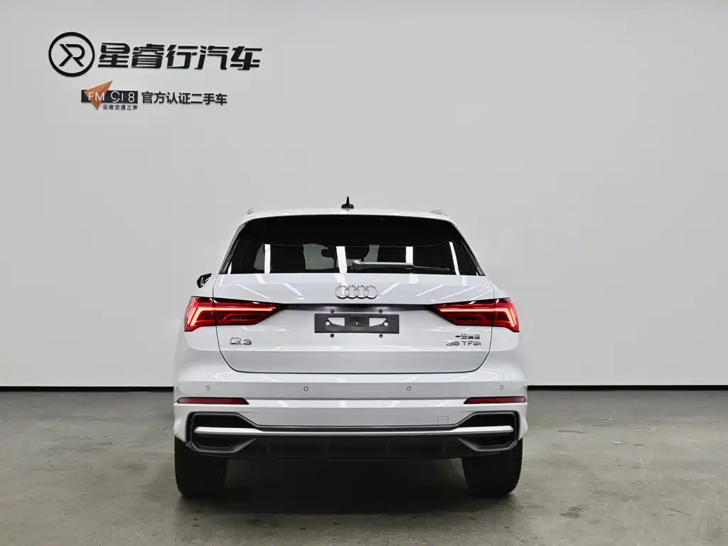 Audi Q3 2019 — фото 4
