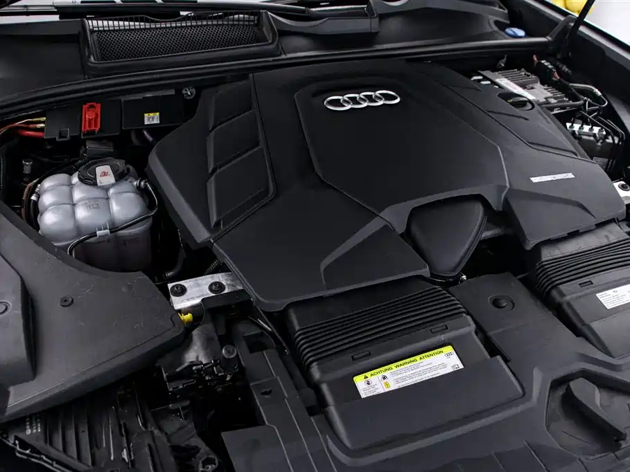 Audi Q8 2020 — фото 17