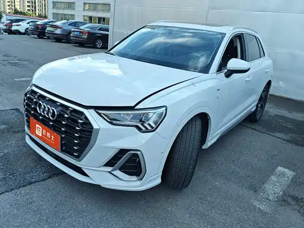 Audi Q3 2022