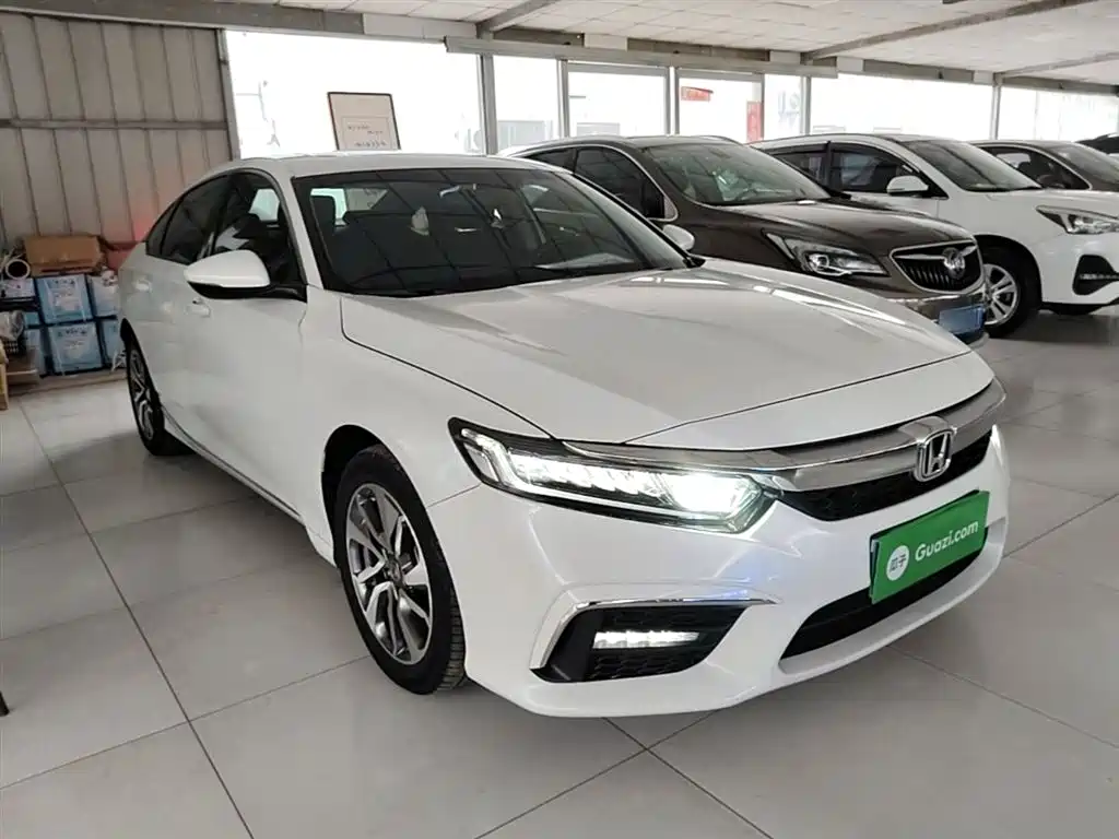 Honda Inspire 2021 — фото 4