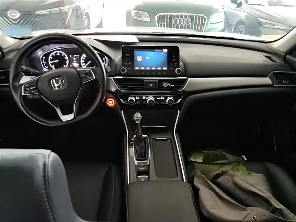 Honda Inspire 2021 — фото 10