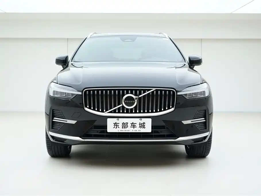Volvo XC60 2024 — фото 2