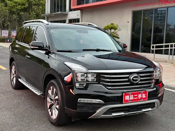 GAC Trumpchi GS8 2017