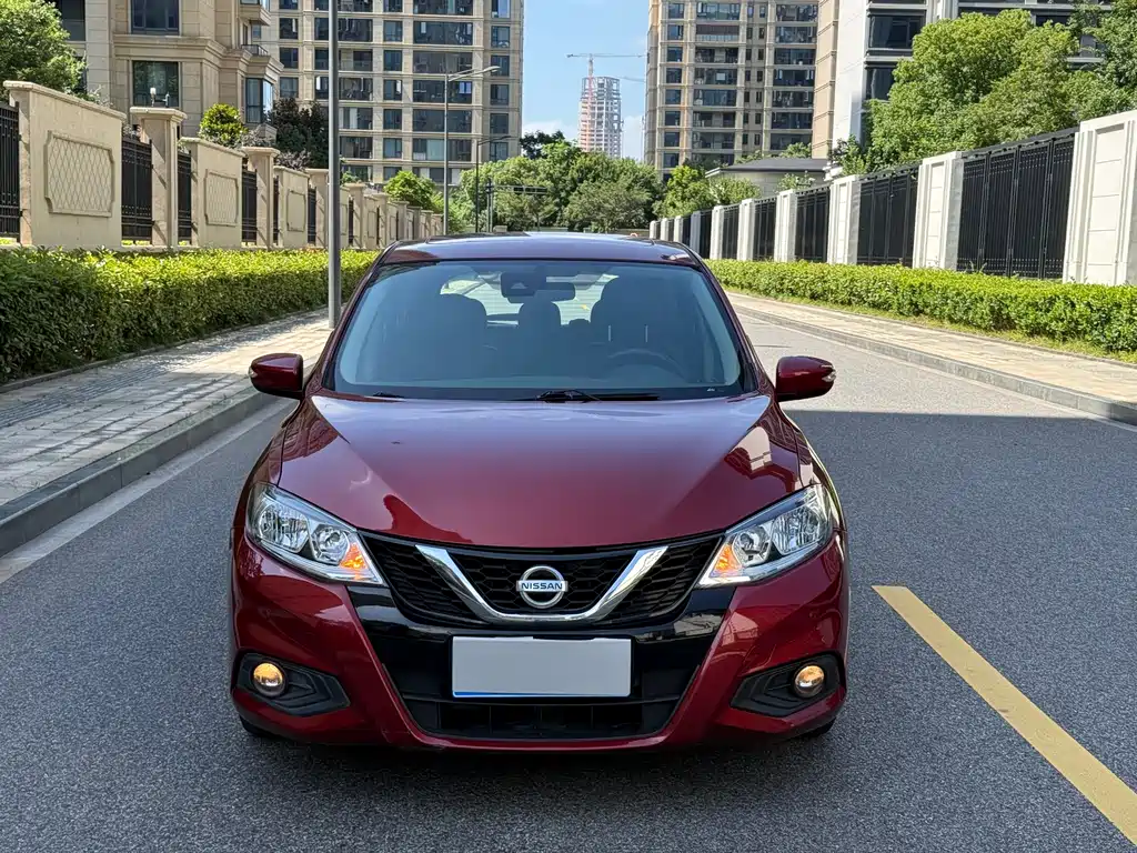 Nissan Tiida 2018