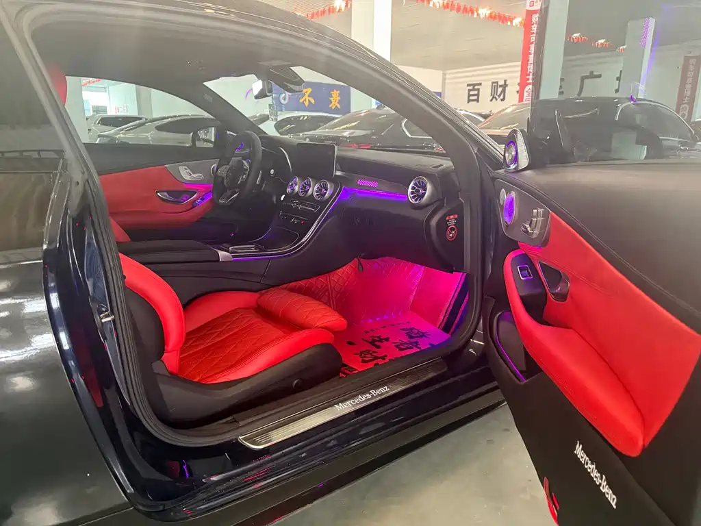 Mercedes-Benz C-Class 2019 — фото 13