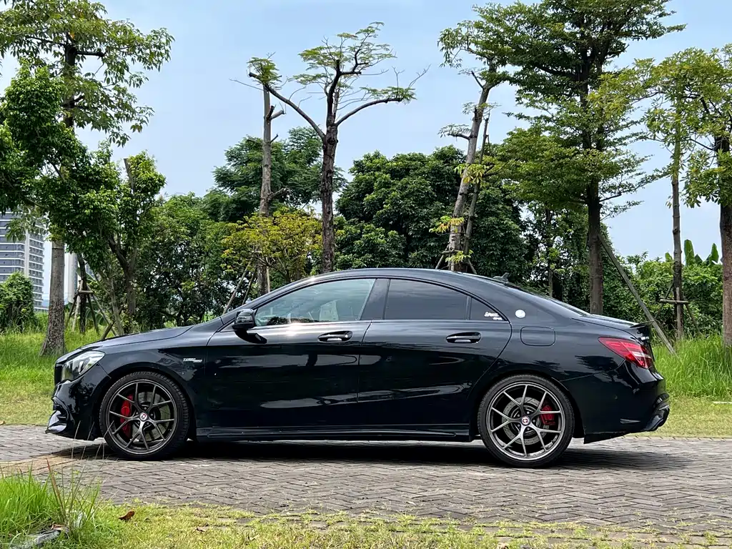 Mercedes-Benz CLA AMG 2019 — фото 8