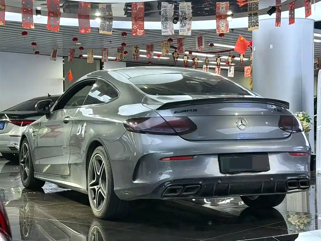 Mercedes-Benz C-Class 2019