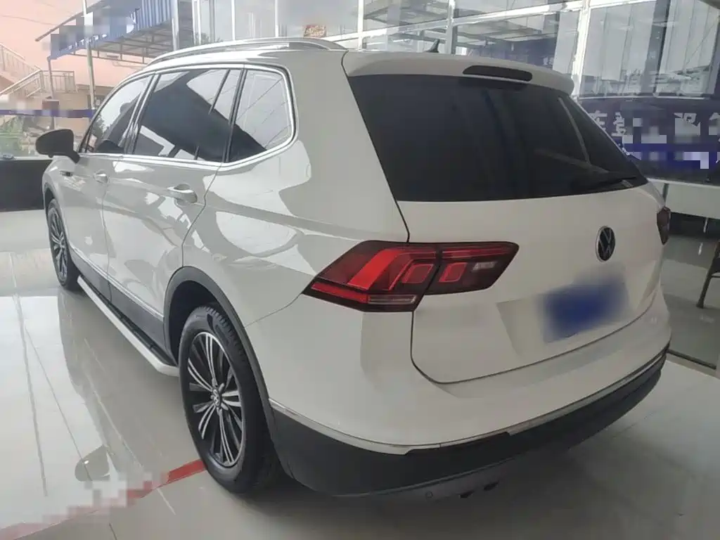 Volkswagen Tiguan L 2021