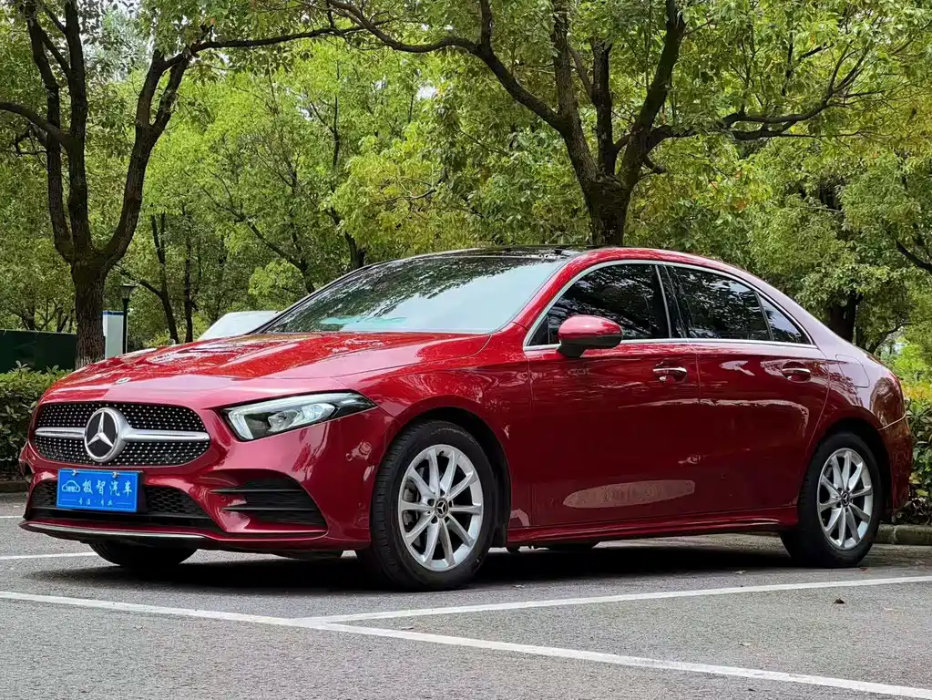 Mercedes-Benz A-Class 2021 — фото 1