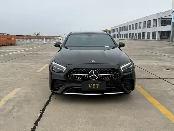 Mercedes-Benz E-Class 2022