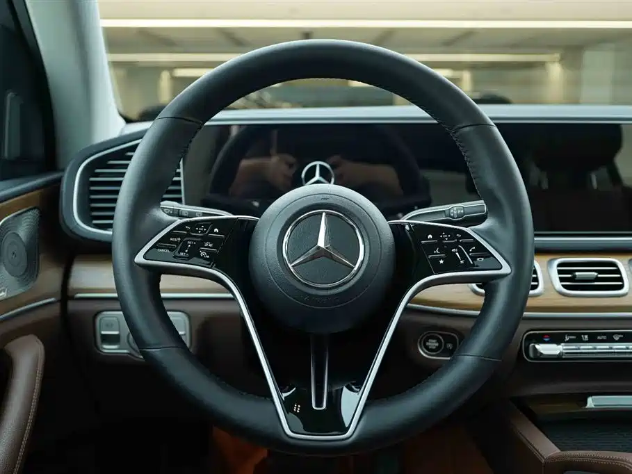 Mercedes-Benz GLE 2023 — фото 17