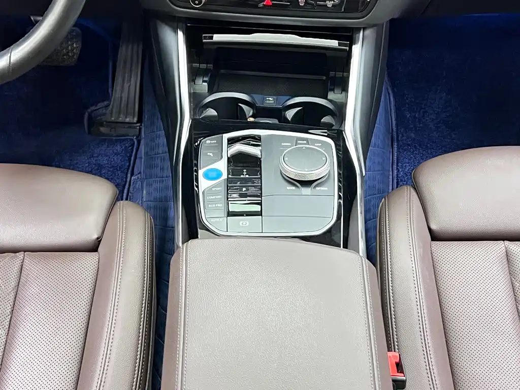 BMW i3 2023 — фото 23