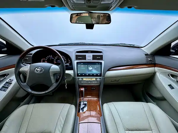 Toyota Camry 2013