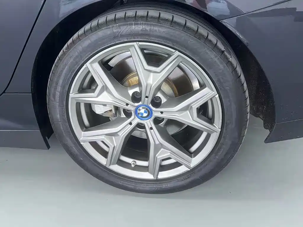 BMW i3 2023 — фото 10