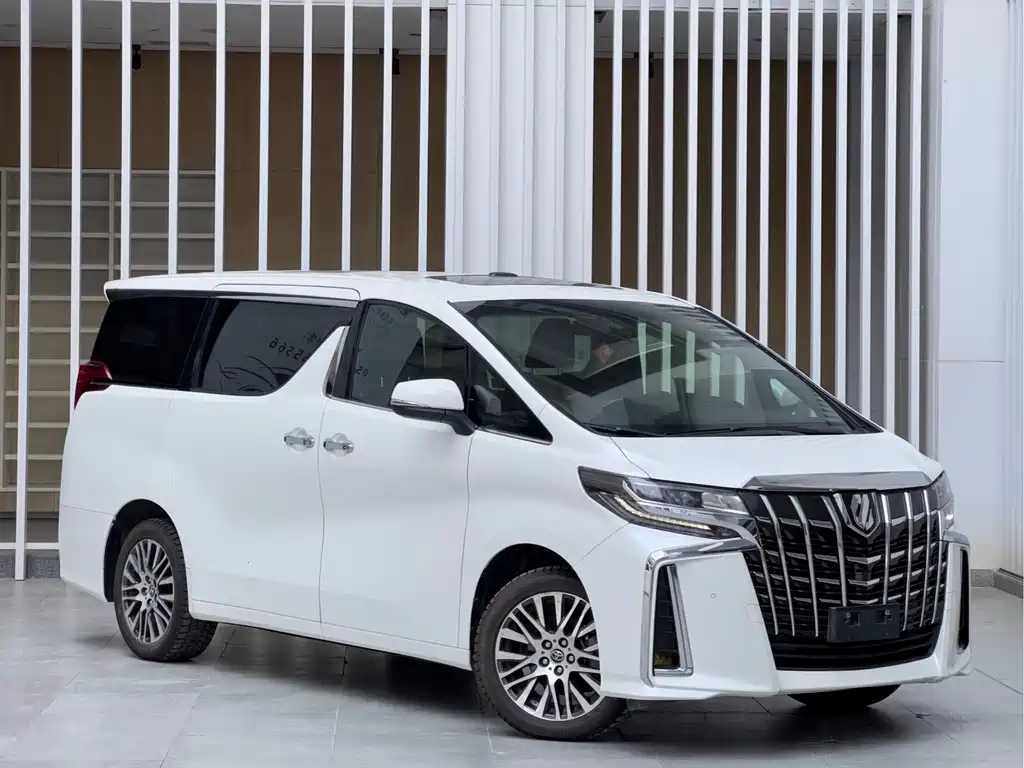 Toyota Alphard 2020 — фото 3