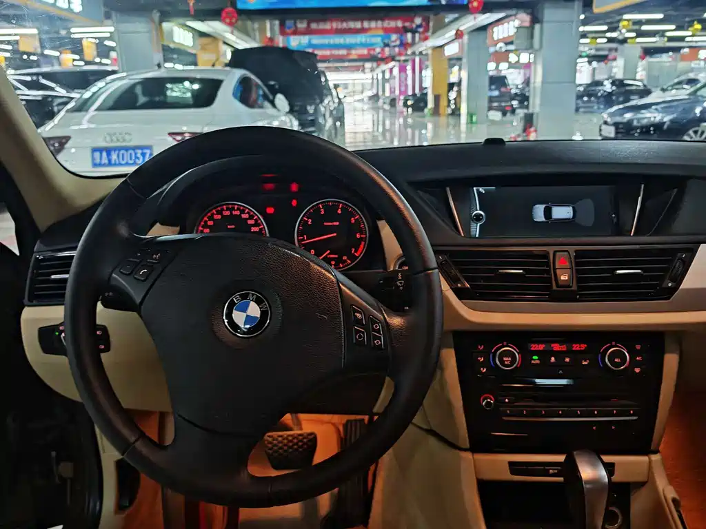 BMW X1 2013