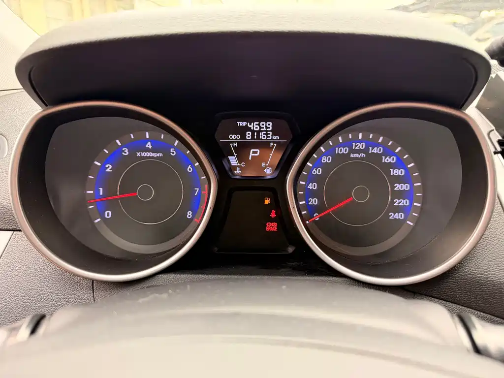 Hyundai Elantra Langdong 2017 — фото 15